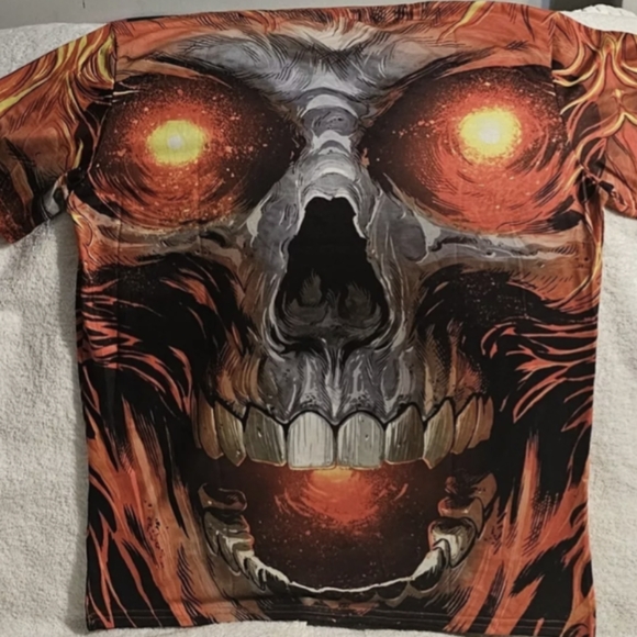 BIKER SKULL SKELETON 3-D FLAMES FIRE GOTHIC PUNK ROCK T-SHIRT SIZE MEDIUM (38) - Picture 5 of 7